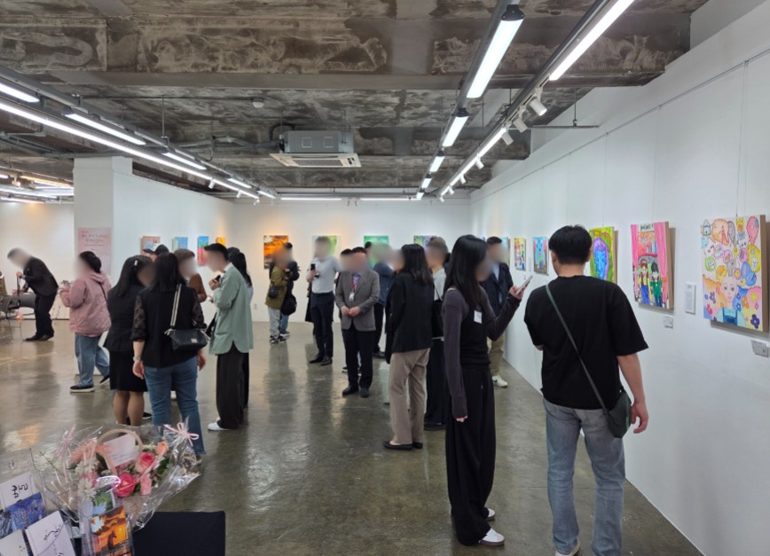 레드로드예술실험센터 (전시실) 대표 이미지