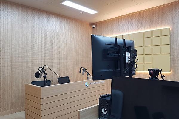 인공위성 (미디어실) 대표 이미지