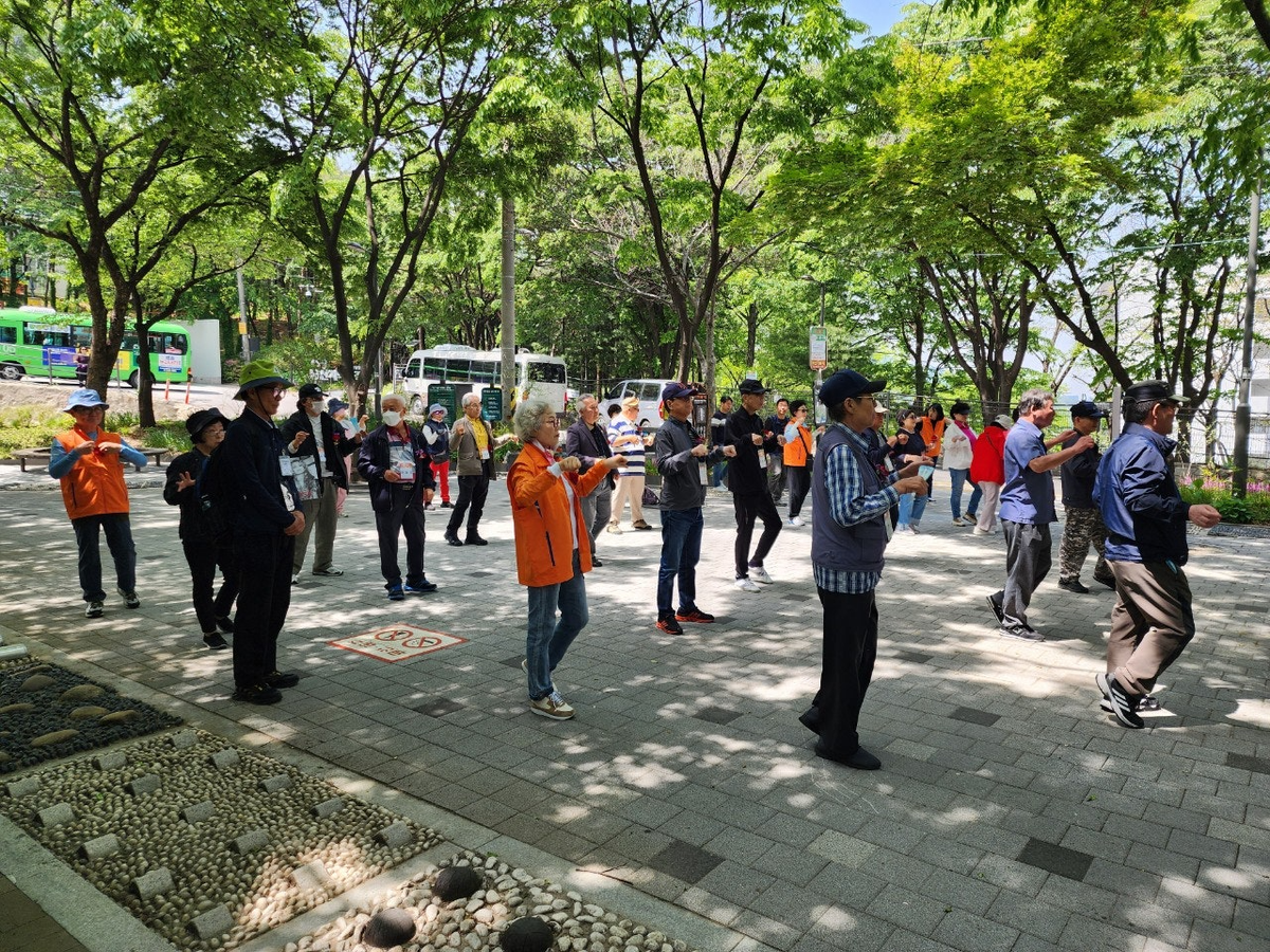 2026년 종로구 숲해설 : (토) 숲에서 만나는 나의 마음쉼! 대표 이미지