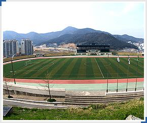 아주운동장 사진 2
