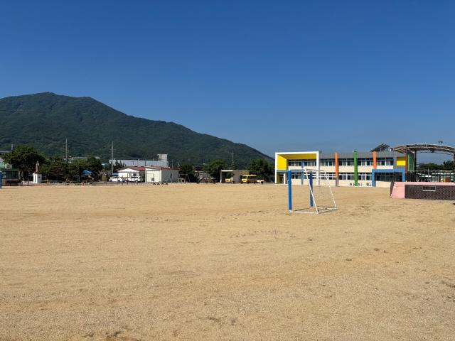 추풍령초등학교 운동장 대표 포스터